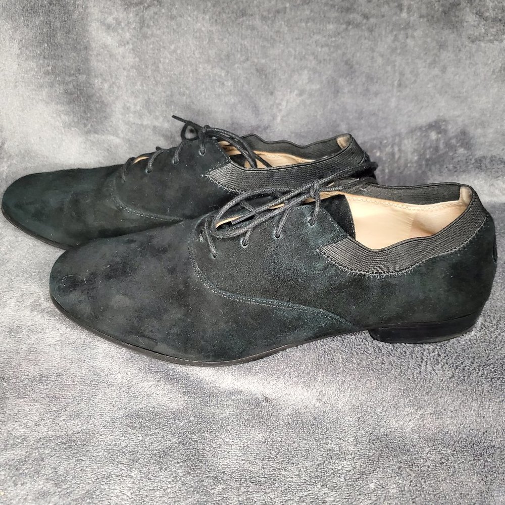 Tory Burch Bombe Suede Oxford Size 7.5